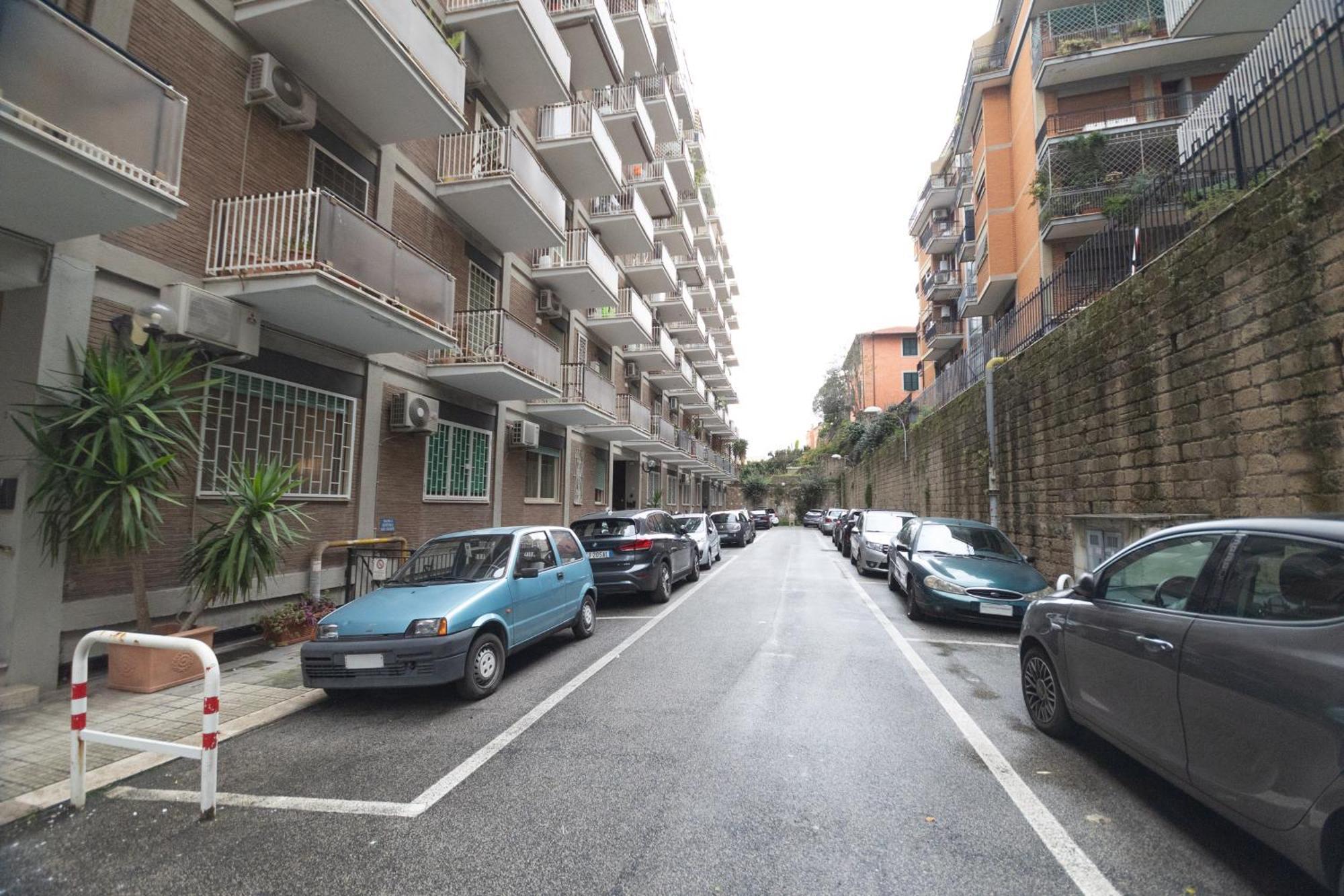 Le Piazze Di Roma Sweet Apartment — Photos 3